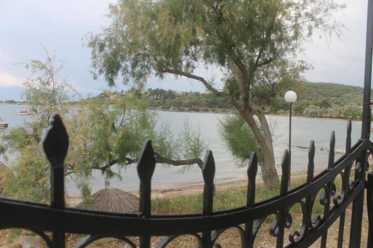 Seaside Resort Kritharia  Екстериор снимка
