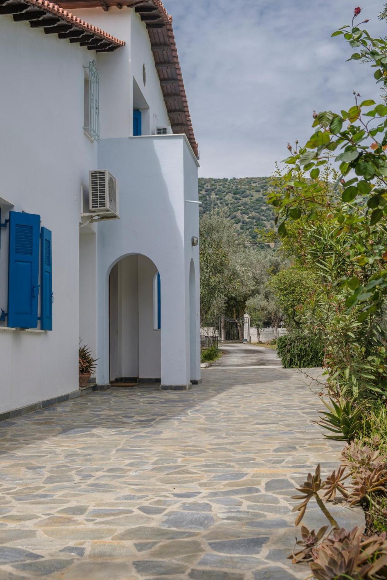Seaside Resort Kritharia  Екстериор снимка